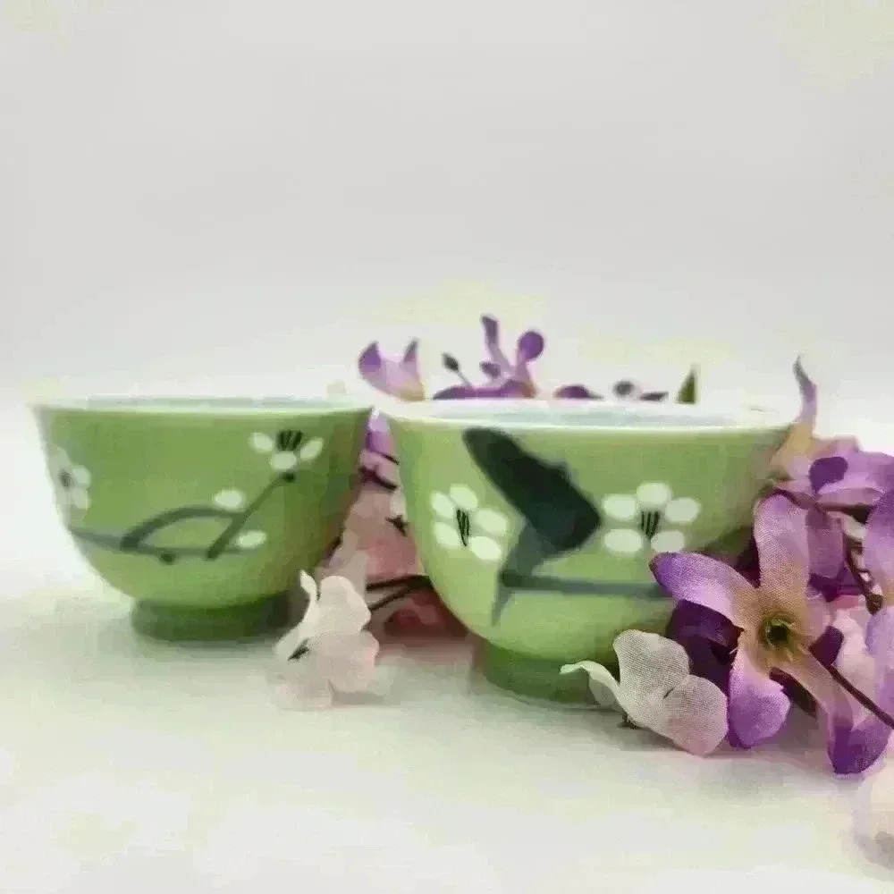 Two Delicate Celadon Porcelain Bud Sake Cups Vase‎ White Flowers Made In Japan